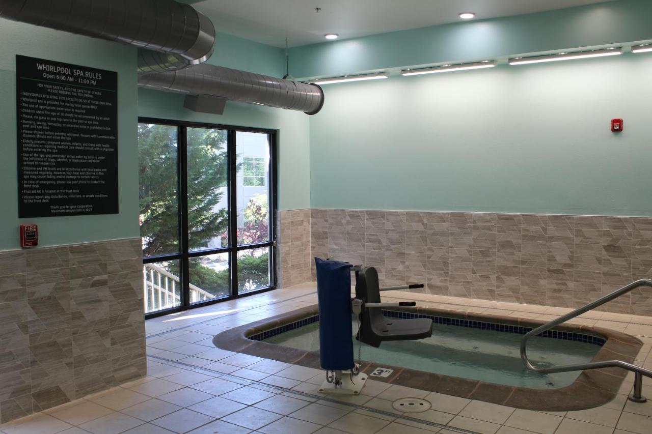 Holiday Inn & Suites Bothell An Ihg Hotel Екстериор снимка
