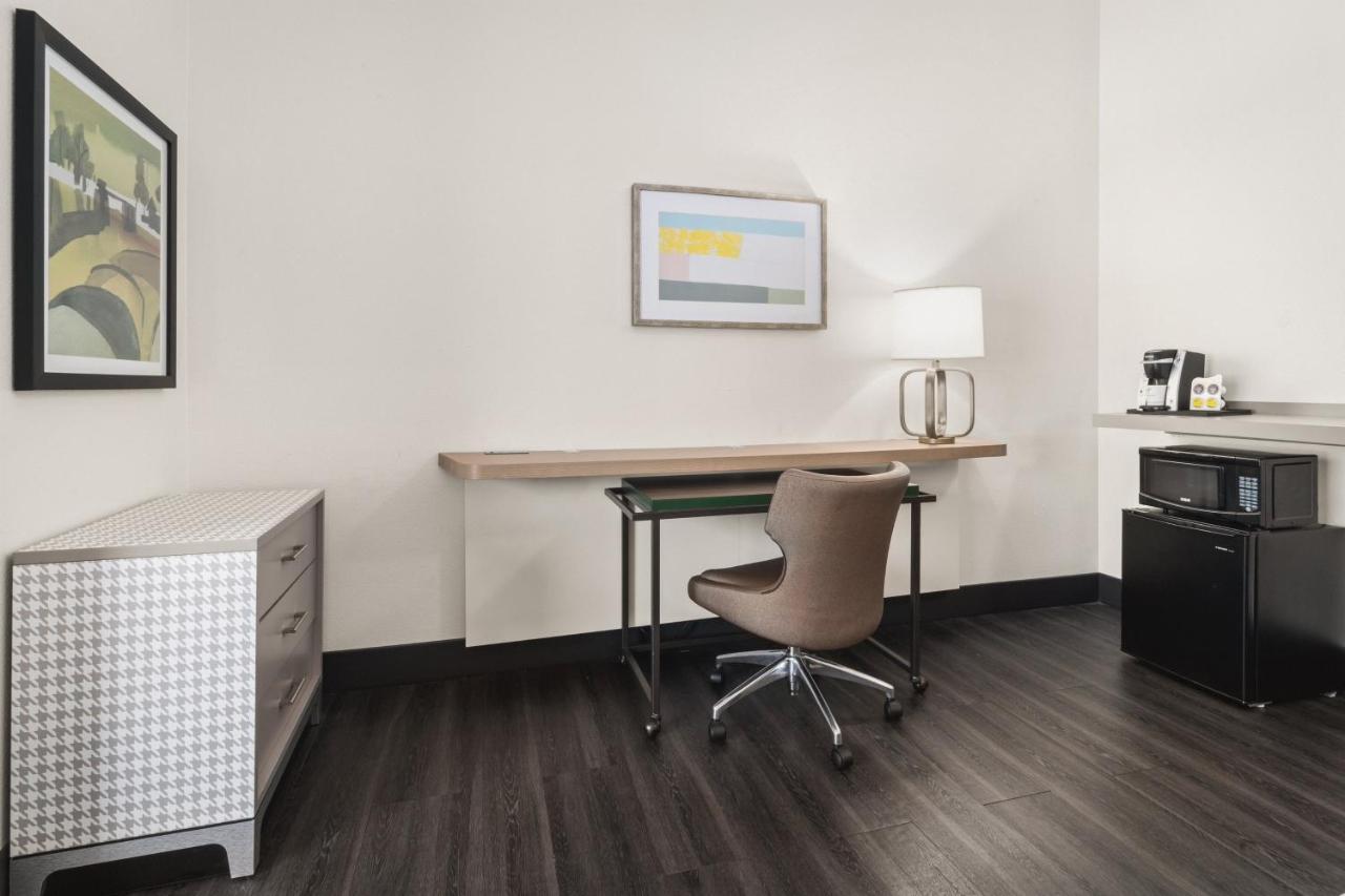 Holiday Inn & Suites Bothell An Ihg Hotel Екстериор снимка