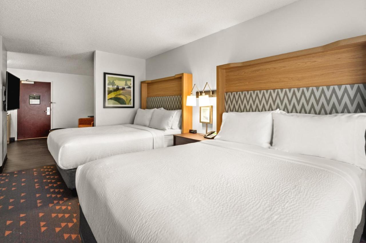 Holiday Inn & Suites Bothell An Ihg Hotel Екстериор снимка