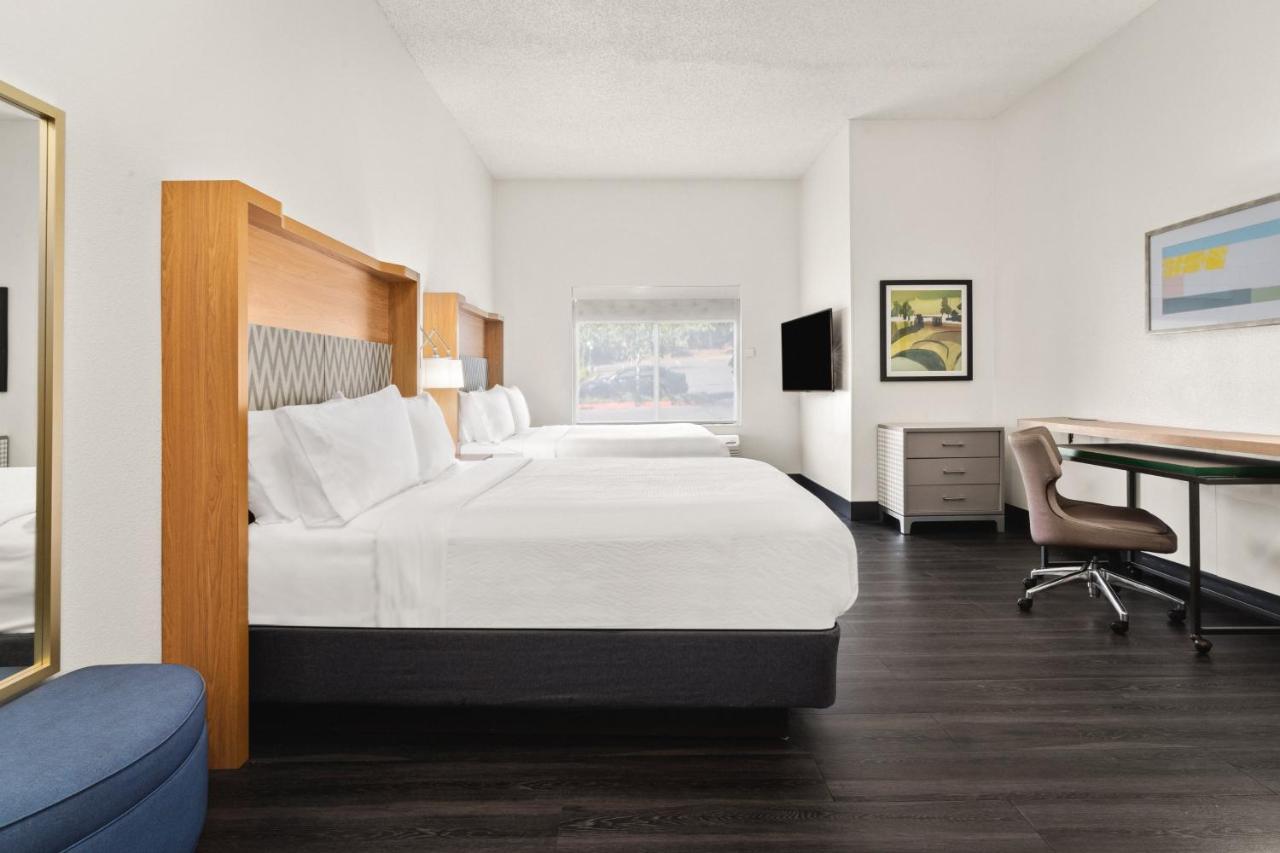 Holiday Inn & Suites Bothell An Ihg Hotel Екстериор снимка