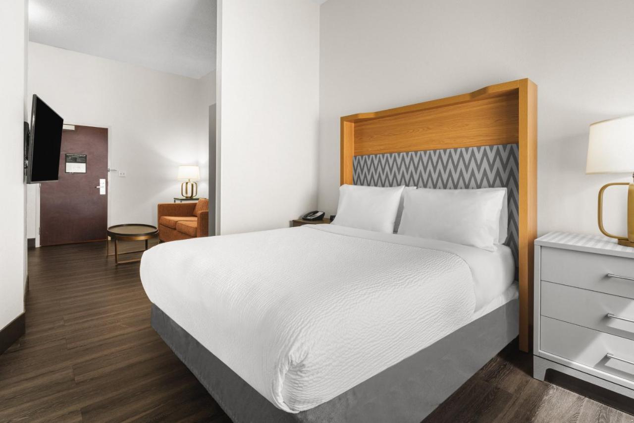 Holiday Inn & Suites Bothell An Ihg Hotel Екстериор снимка