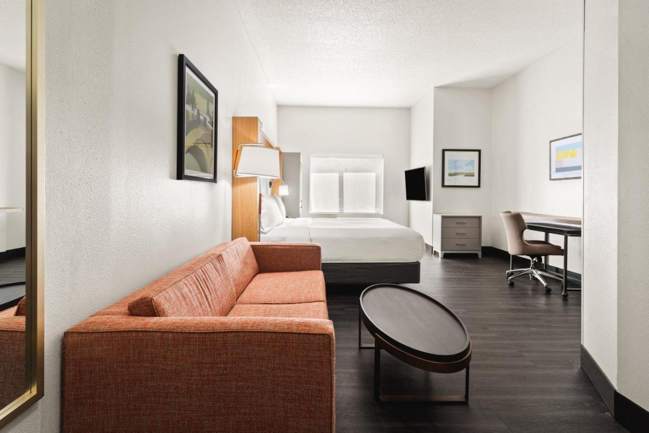 Holiday Inn & Suites Bothell An Ihg Hotel Екстериор снимка