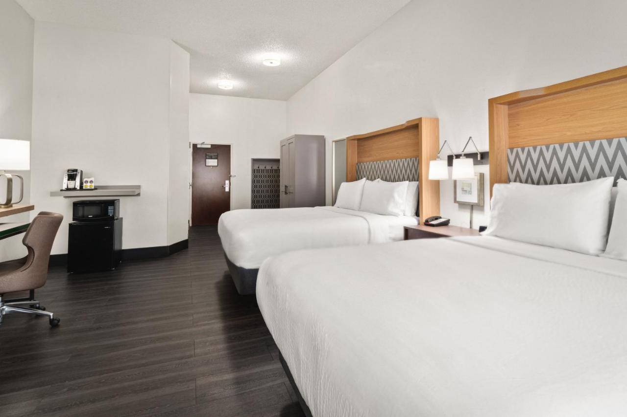 Holiday Inn & Suites Bothell An Ihg Hotel Екстериор снимка