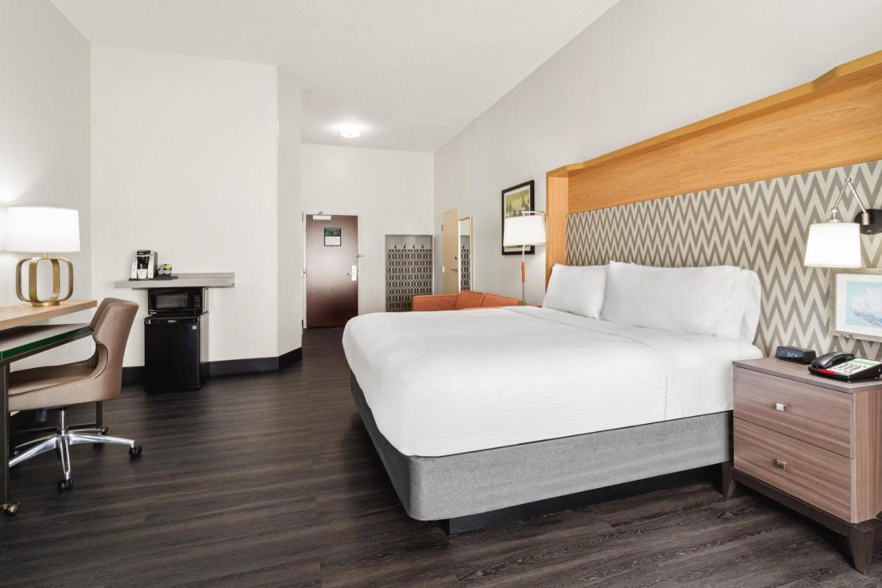 Holiday Inn & Suites Bothell An Ihg Hotel Екстериор снимка