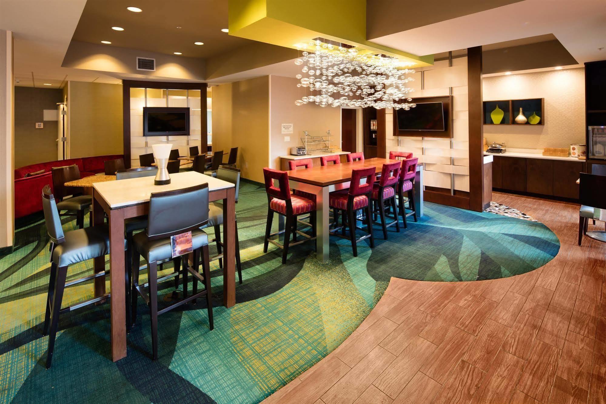 Holiday Inn & Suites Bothell An Ihg Hotel Екстериор снимка